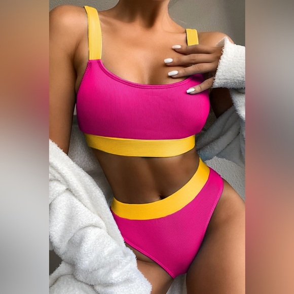 Color Block Scoop Neck Bikini Set - Picture 9 of 12